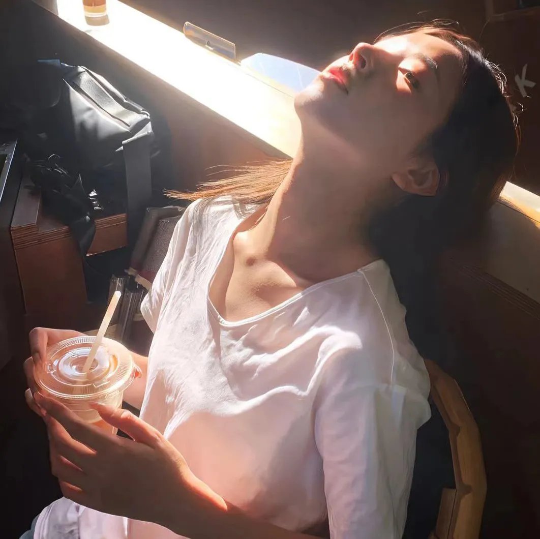 笑话与香烟